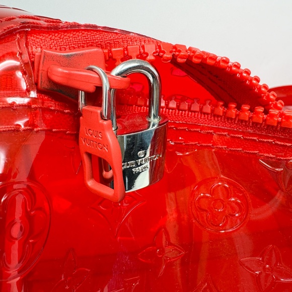Louis Vuitton x Virgil Abloh Limited Edition Red Monogram PVC Keepall Bandouliér - Picture 8 of 14